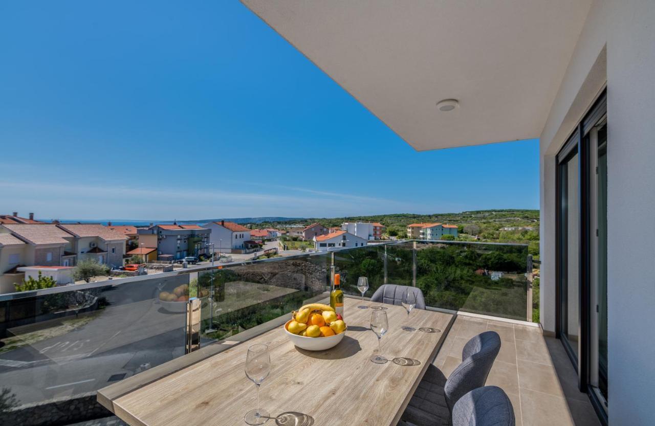 Appartment Divine Krk Town Eksteriør billede